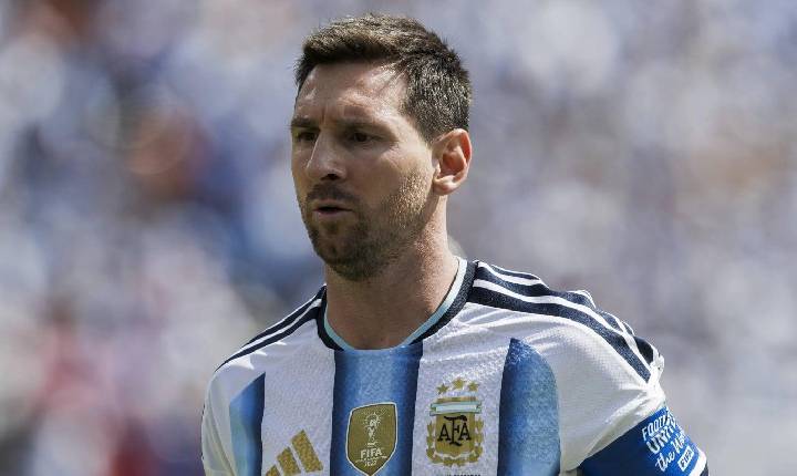 ‘A esperança continua viva’: Presidente do Newell’s fala sobre a repatriação de Messi