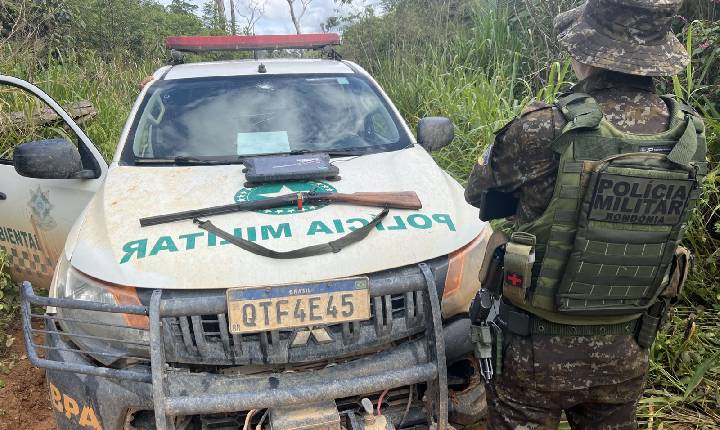 Ação conjunta apreende arma de fogo e motocicleta em unidade de conservação em Machadinho d’Oeste