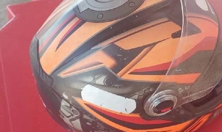 AÇÃO DA PMRO RESULTA NA APREENSÃO DE TRÊS PESSOAS POR FURTO E RECEPTAÇÃO DE CAPACETE EM VILHENA