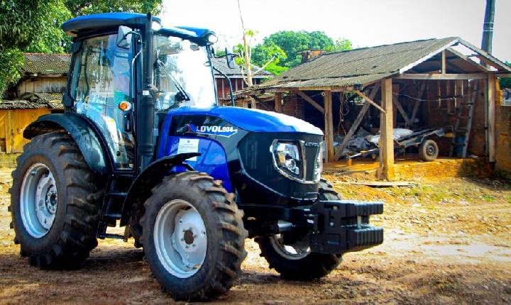 Alero no Agro: emenda da Assembleia fortalece produção rural com trator em Alvorada D’Oeste
