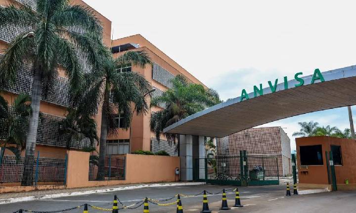 Alerta da Anvisa sobre deficiência de B6 com carbidopa/levodopa
