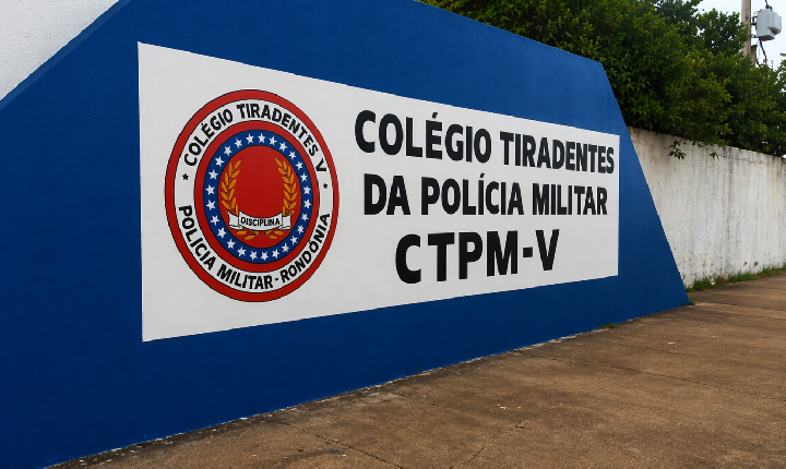 Aluno é conduzido à delegacia após desacato em Vilhena