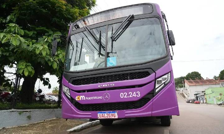 Após às 22h, mulheres e idosos têm permissão para desembarcar em locais diferentes dos pontos de ônibus