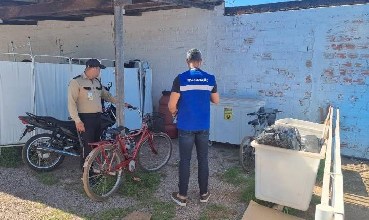 ARDPV acompanha coleta domiciliar em diferentes regiões da cidade