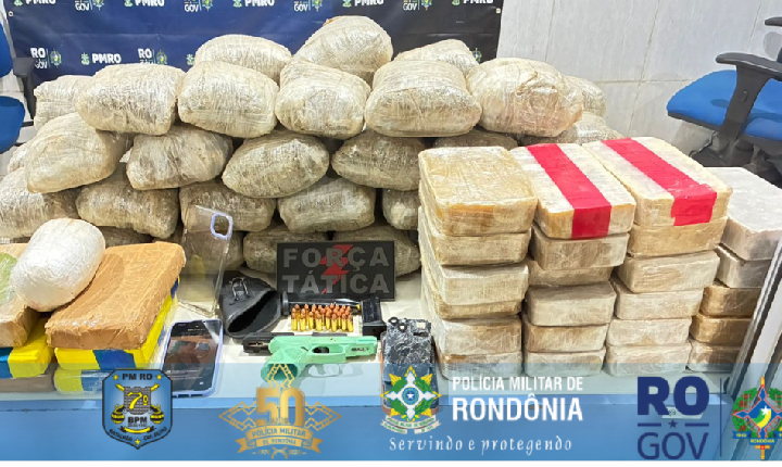 ARIQUEMES – FORÇA TÁTICA APREENDE 82 QUILOS DE DROGAS, PISTOLA E MUNIÇÕES DURANTE A OPERAÇÃO CONTRA O CRIME ORGANIZADO.