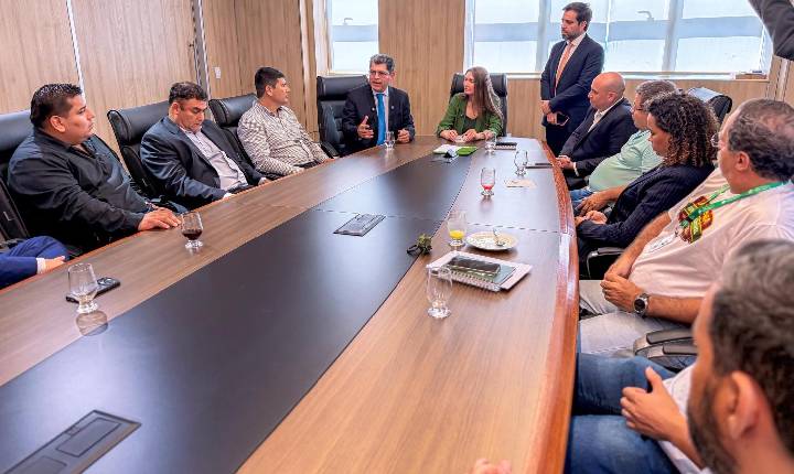 Assembleia Legislativa recebe autoridades bolivianas para discutir avanços da Rota Bioceânica