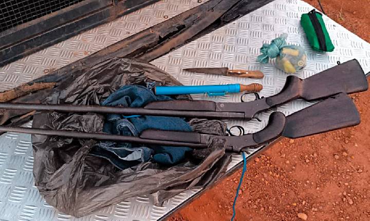 BRASIL CONTRA O CRIME ORGANIZADO – PMRO APREENDE ARMAS DE FOGO DURANTE OPERAÇÃO EM SÃO MIGUEL DO GUAPORÉ