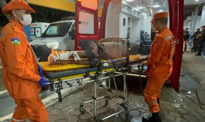 Briga entre irmaões resulta em vítima baleada no testiculo