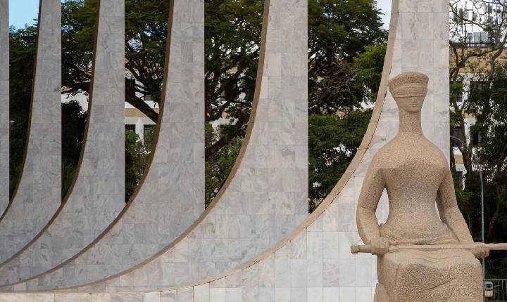 CNJ adia para agosto análise de regras sobre aposentadoria compulsória