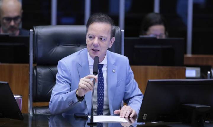 Comissão aprova nova regra para monitorar estudantes com deficiência nas universidades