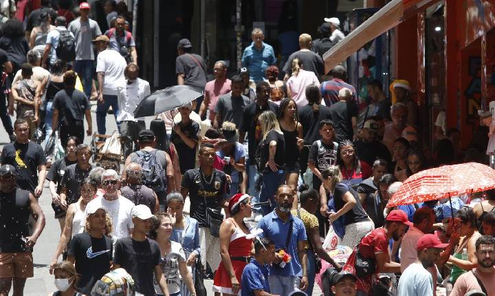 Consumidores podem renegociar dívidas bancárias até 31 de agosto 