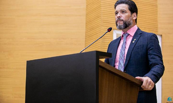 Delegado Camargo cobra implantação do Programa Escola Segura e Cidadã em escola de Alta Floresta D’Oeste