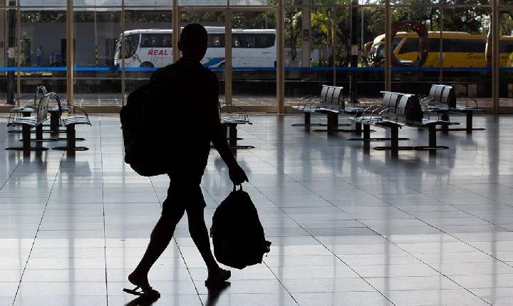 Desconto de 50% em passagens de ônibus interestaduais para maiores de 60 anos