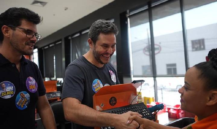 Em Ji-Paraná, Maurício Carvalho recebe reconhecimento pelo trabalho e reforça compromisso de continuar presente