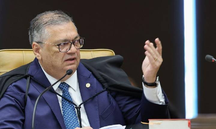 Flávio Dino ordena investigação da PF sobre ligação de Vorcaro com cemitérios em SP