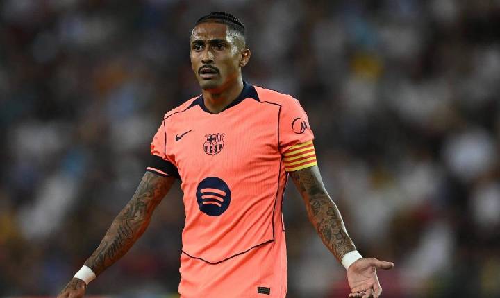 Flick Adota Nova Abordagem com Raphinha Após Conflito com a Seleção Brasileira