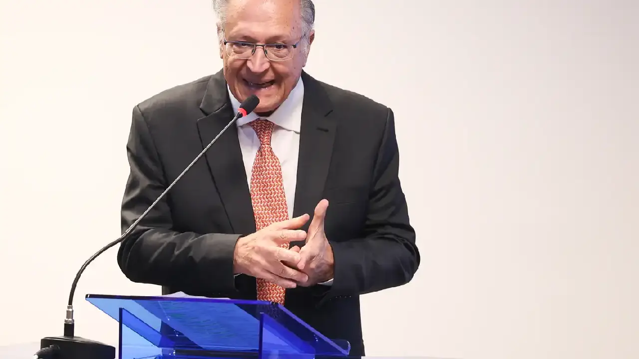 Governo vai defender retomada de obras da Transordestina junto ao TCU