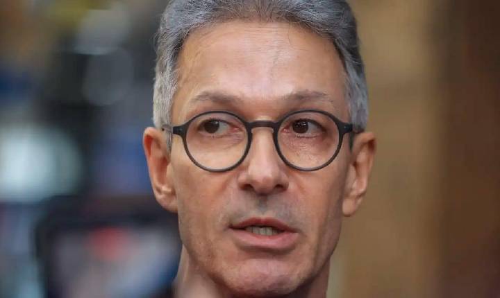 Investigação sobre uso de celular por Zema na votação em Minas Gerais