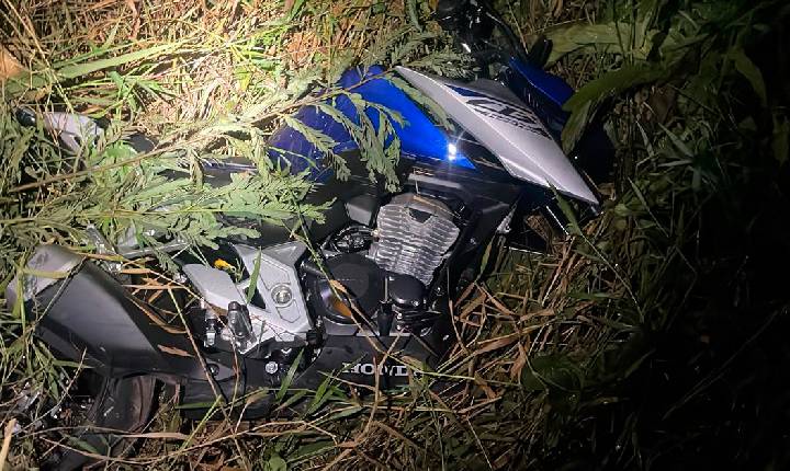 JI-PARANÁ – MOTOCICLETA LEVADA DE CONCESSIONÁRIA É ENCONTRADA PELA PM