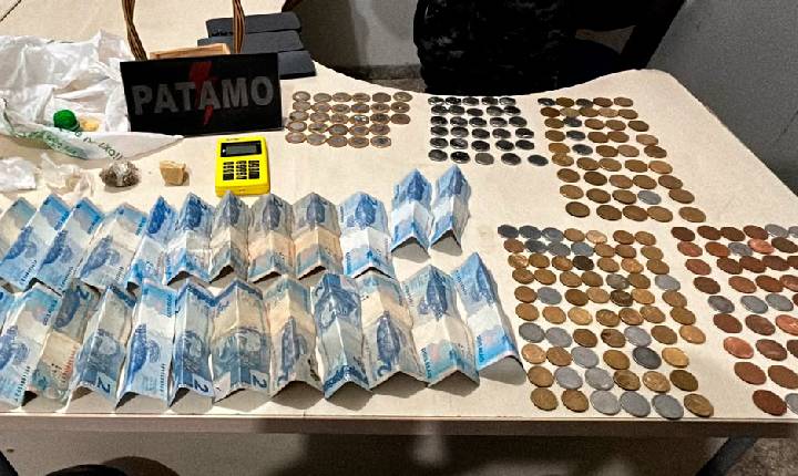 JI-PARANÁ – POLÍCIA MILITAR FECHA PONTO DE TRÁFICO DE DROGAS E PRENDE CASAL NO PRIMAVERA