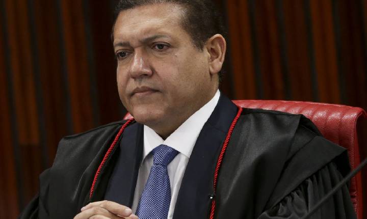 Justiça está preparada para eleição tranquila, diz presidente do TSE