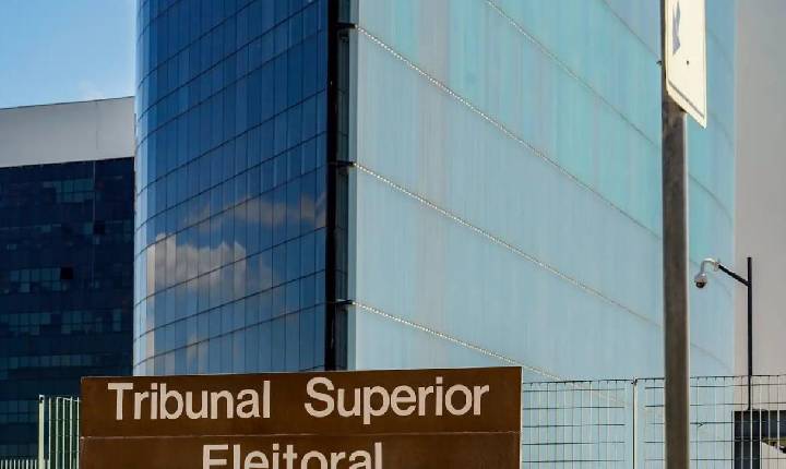 Maioria do TSE confirma exclusão de postagens sobre Nossa Senhora
