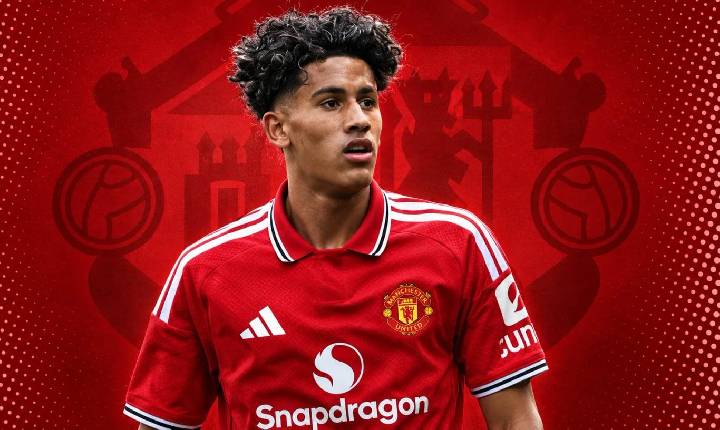 Manchester United busca manter JJ Gabriel, sua promissora estrela
