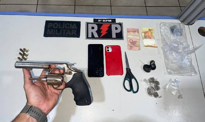Mandado em aberto, arma e drogas: Polícia Militar prende suspeito e apreende adolescente no Orgulho do Madeira