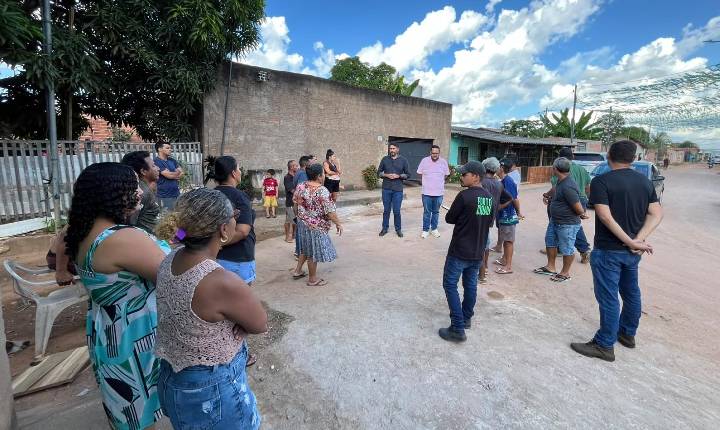 Márcio Pacele acompanha demandas do bairro Rosalina de Carvalho e destina mais recursos para obras de drenagem