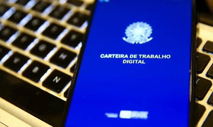 Menor taxa de desemprego desde 2012: 5,3% no trimestre encerrado em agosto