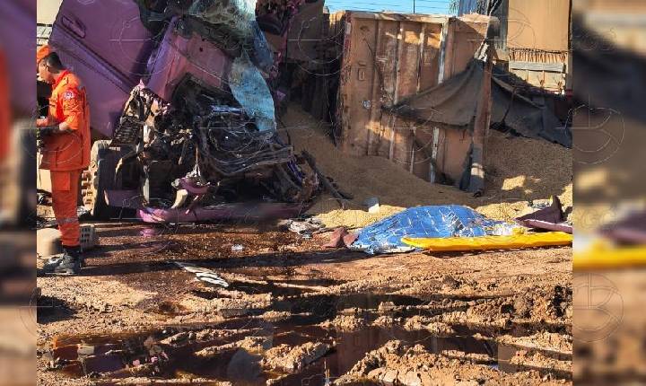 Motorista de Vilhena morre em engavetamento na BR-364, em Candeias do Jamari