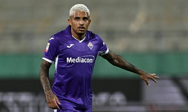 Napoli reduz opções de reforços para janeiro, incluindo Dodô, reserva de Filipe Luís