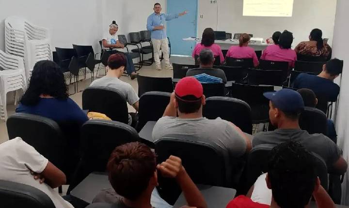 Palestra e oficina promovem autoconhecimento e novas perspectivas para socioeducandos