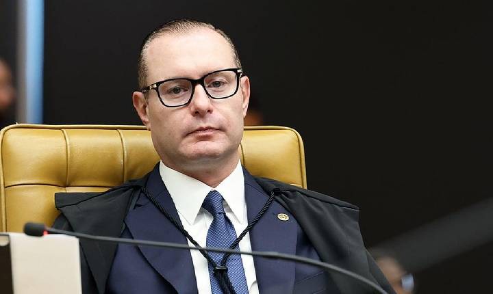Pedido de Zanin à Anatel sobre internet nas eleições