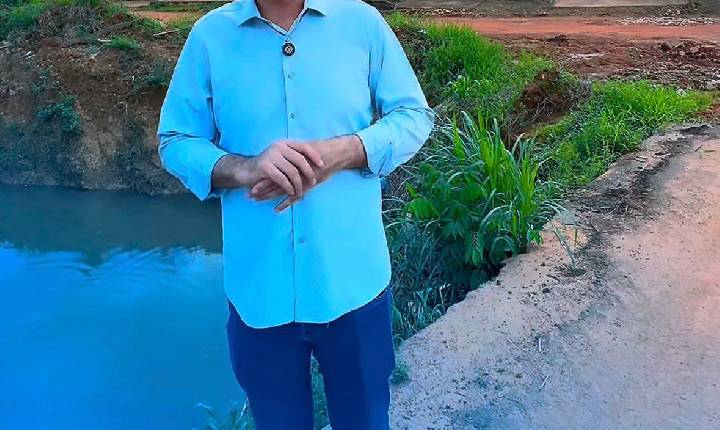 Pedro Geovar fiscaliza obras e acompanha melhorias de infraestrutura no bairro Monte Sinai