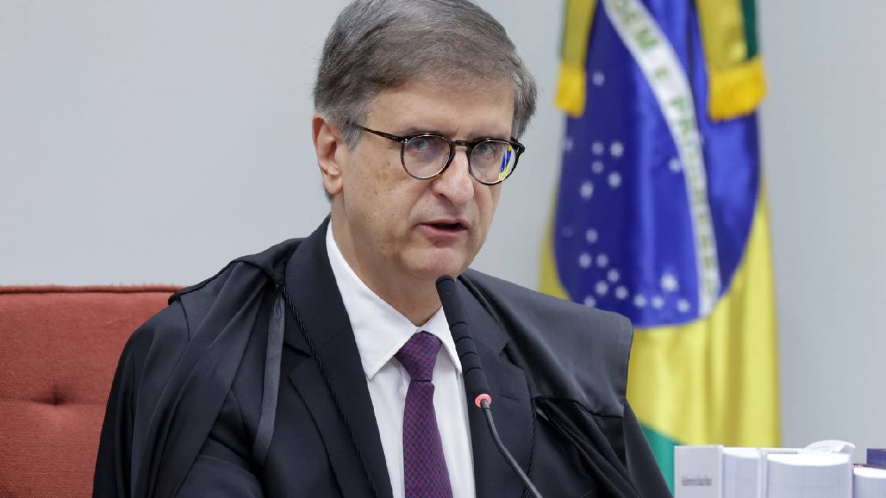 PGR repete pedido por acesso integral a dados de Vorcaro