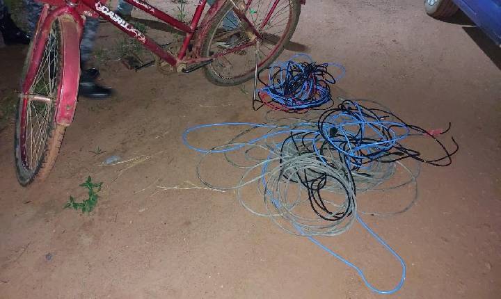 PMRO prende suspeito de furto de fios elétricos durante a madrugada em  Guajará-Mirim