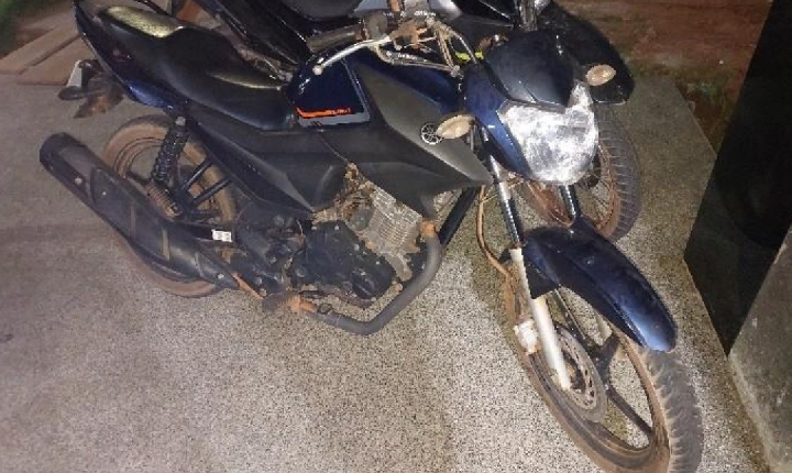 Polícia Militar recupera motocicleta roubada e apreende outros veículos durante ação em Cacoal