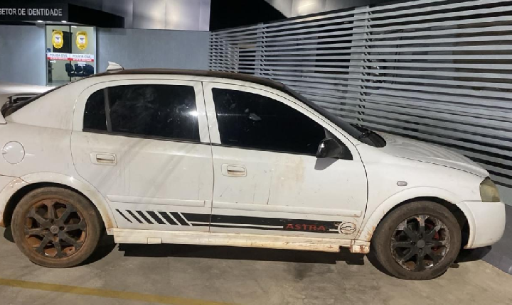 Polícia Militar recupera veículo furtado após tentativa de fuga em Pimenta Bueno