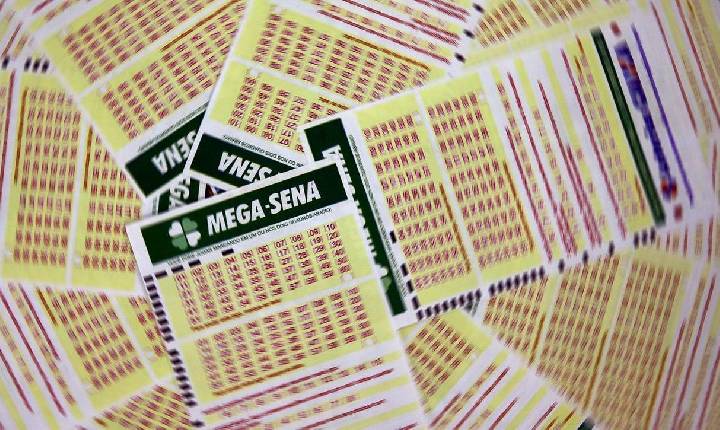 Prêmio da Mega-Sena chega a R$ 102 milhões após sorteio sem ganhadores