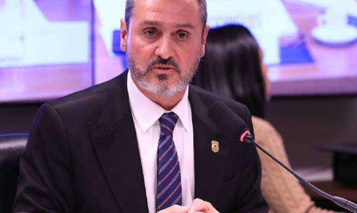 Reintegração de Andrei Rodrigues à PF é determinada por Flávio Dino