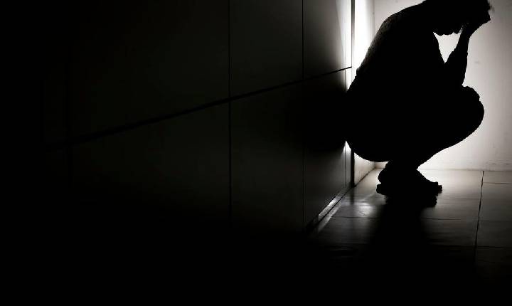 Riscos das apostas: especialistas em saúde mental falam sobre prevenção ao suicídio