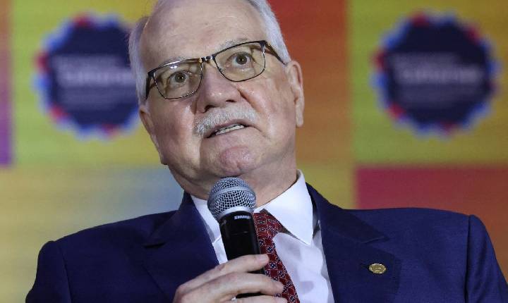 Sanções internacionais contra Justiça brasileira preocupam Fachin