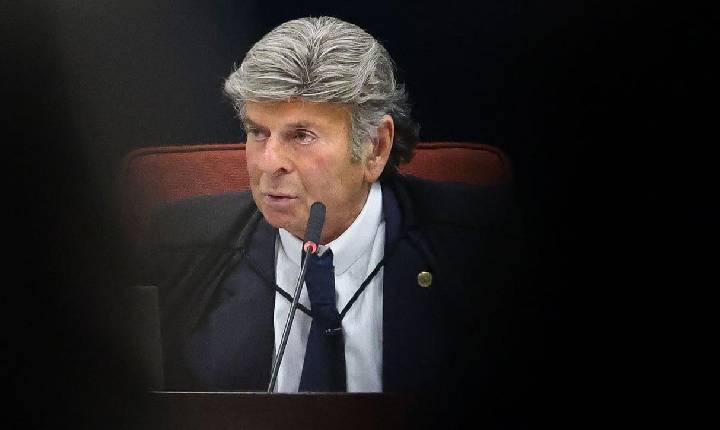 Senado deve fornecer informações sobre Vorcaro e esposa de Moraes, decide Fux