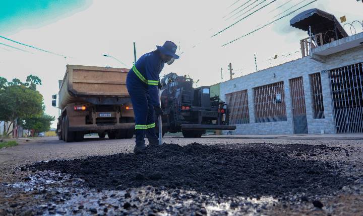 Tapa-buraco transforma mais 6 ruas e melhora mobilidade no bairro Cuniã