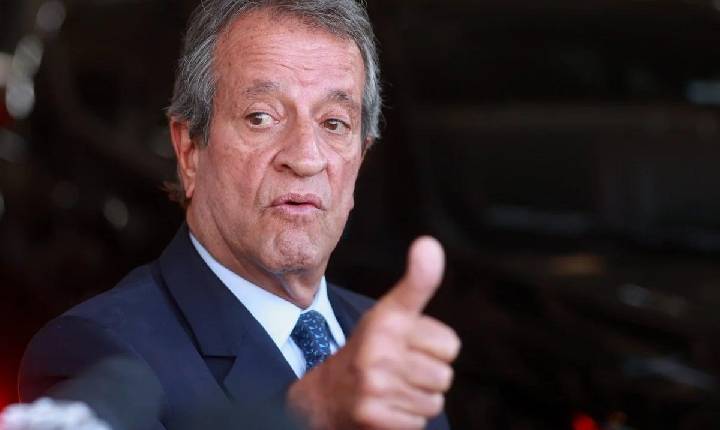 Valdemar decide repassar R$ 3 milhões a cada deputado que será candidato