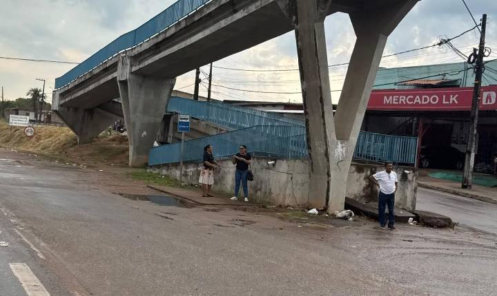 Vereador Edimilson Dourado cobra instalação de nova parada de ônibus na BR-364 após queda de estrutura