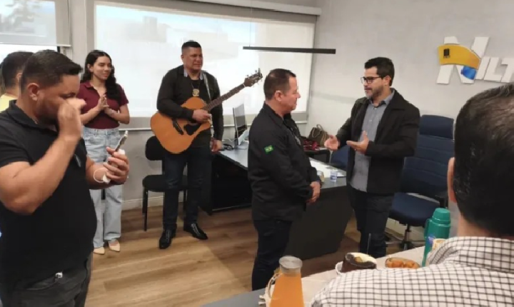 VEREADOR NILTON SOUZA REÚNE EQUIPE E APOIADORES EM MOMENTO DE FÉ E CELEBRAÇÃO EM PORTO VELHO