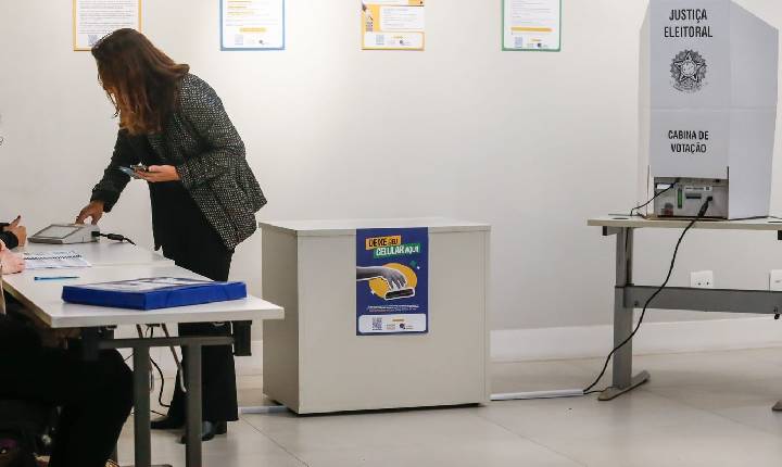 Votação começa com poucas filas na zona sul de São Paulo