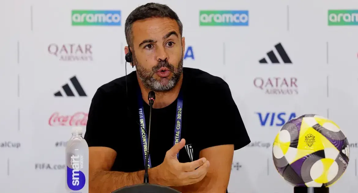 Botafogo minimiza cansaço em estreia na Copa Intercontinental